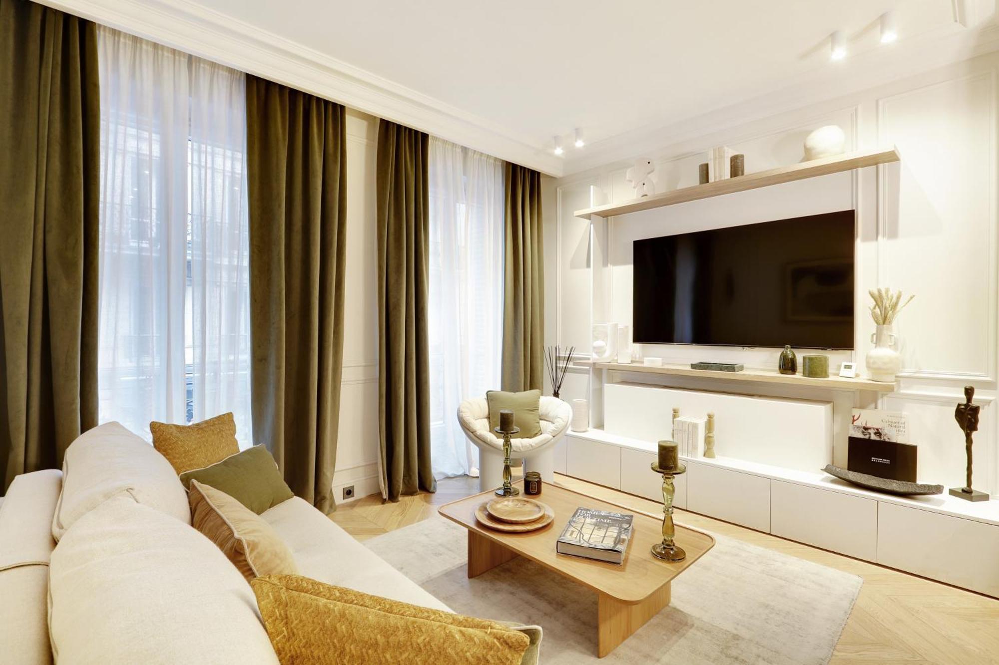 Pick A Flat - Champs Elysées Serviced Apartments Parigi Esterno foto