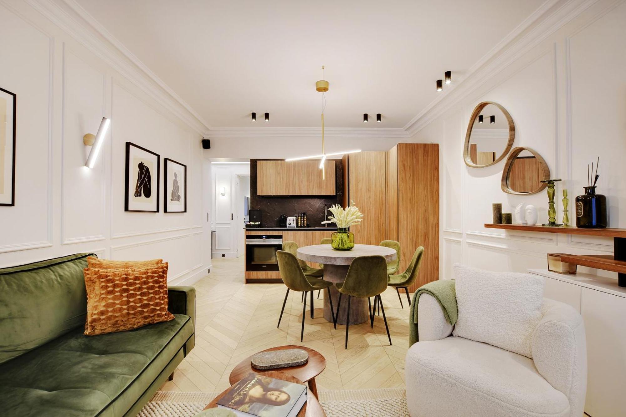 Pick A Flat - Champs Elysées Serviced Apartments Parigi Esterno foto